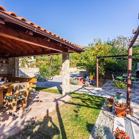 Apartmani Velnic 2 Baska  Luaran gambar