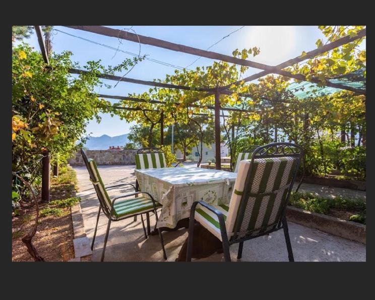Apartmani Velnic 2 Baska  Luaran gambar